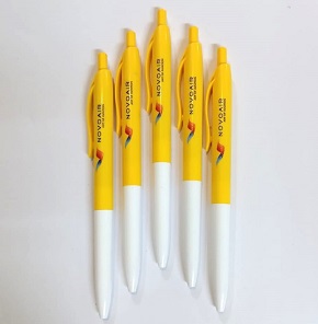 Retractable Ball Pen Black Ink Package of 05 Pcs BPEN006