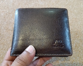 Fashionable 100% Premium Leather Wallet WGL144