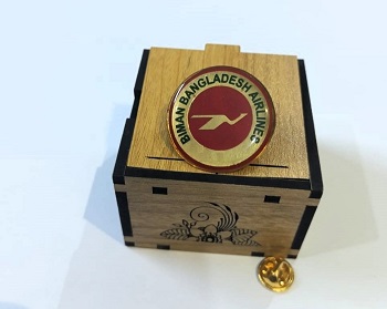 Coat pin in Brass with lamination with Box CT002