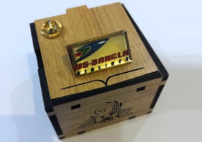 US-BANGLA Coat pin in Brass (পিতল) with lamination USCT001