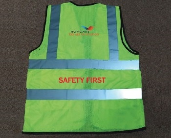 Exclusive Collection Novoair Department Green Yellow Full Net Apron Four Pockets 02 Designs APR025