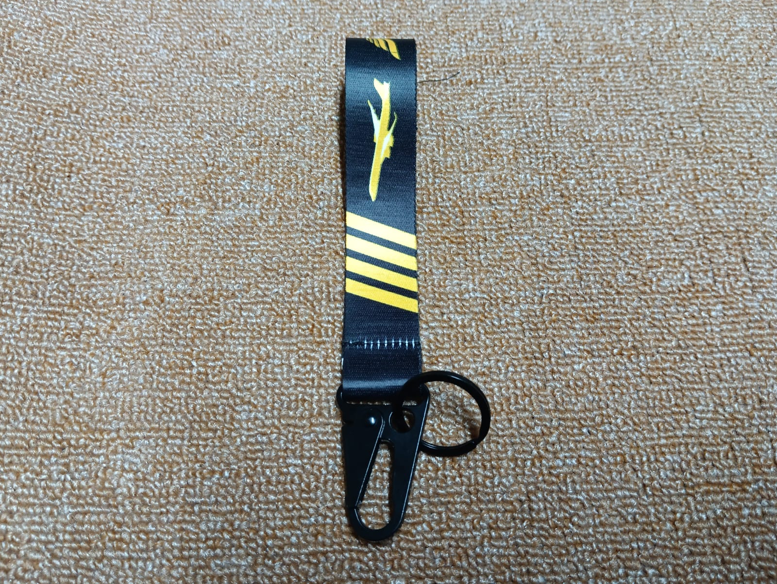 STRIPE & AEROPLANE Unique design Best quality Ribbon keyring for Car / Bike / Office KR022