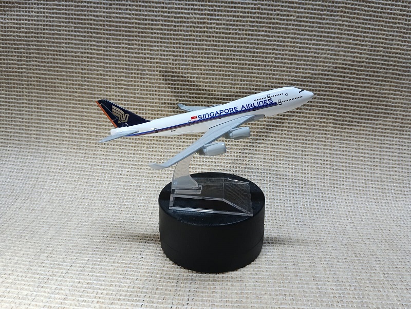 Dummy Biman / Aircraft Singapore Airlines Airbus A380 SIN002