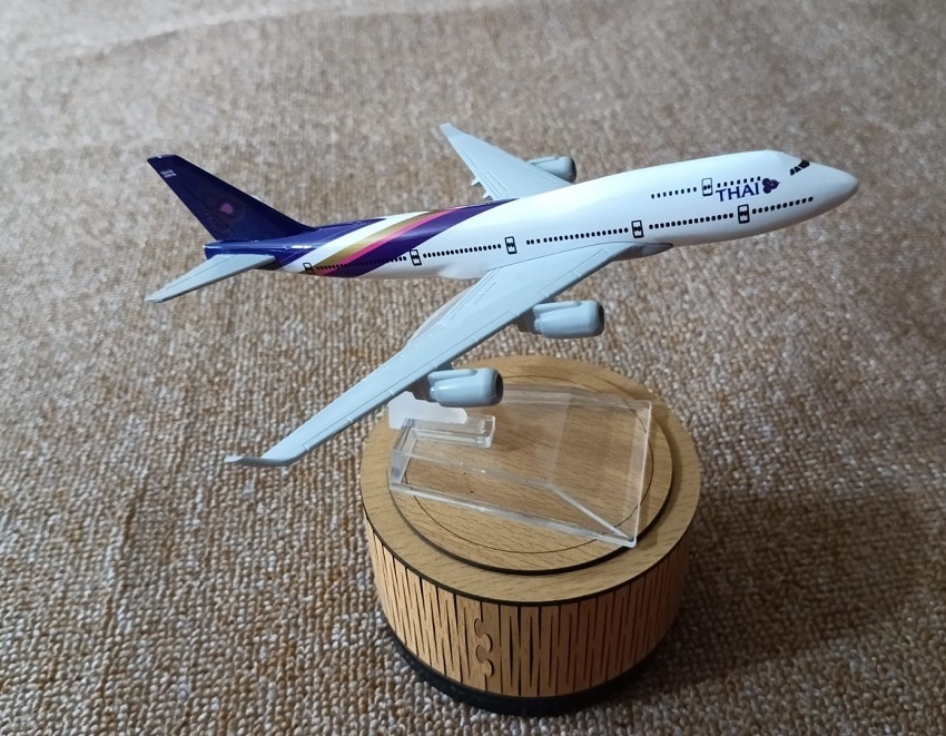 Dummy Biman / Aircraft Thai Airways B747 TH002