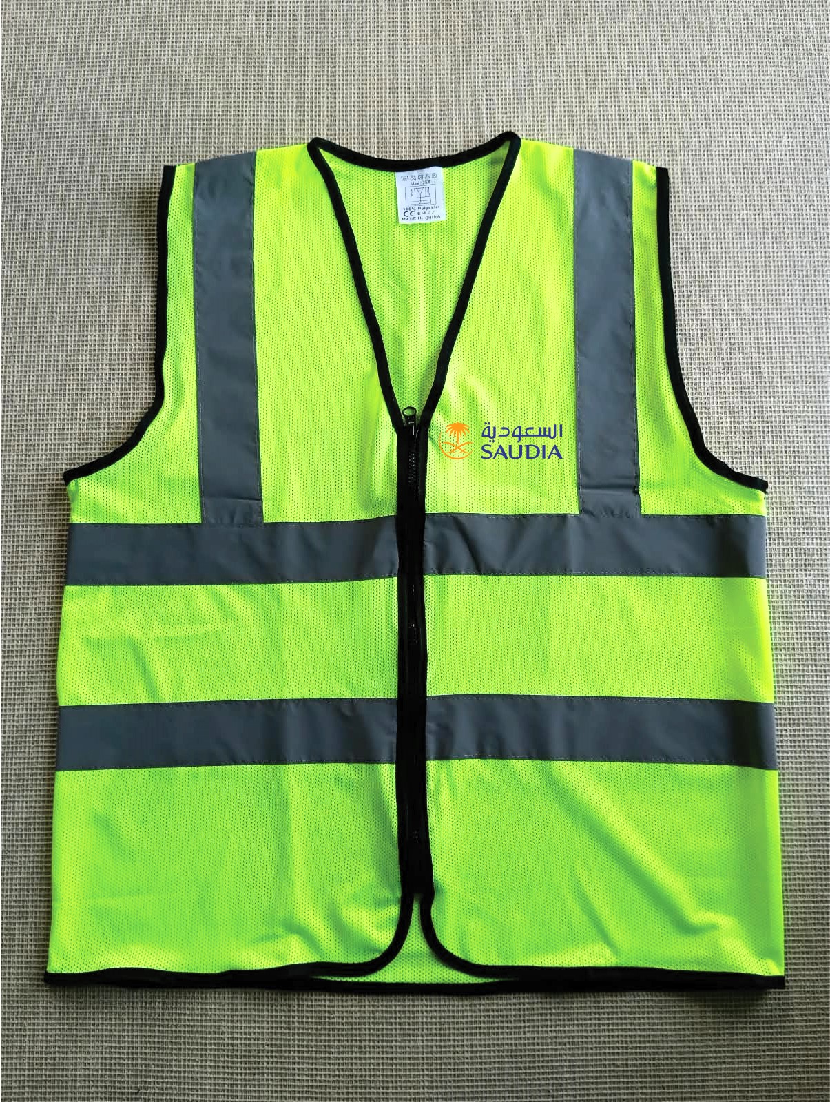 Saudi Airlines Reflects light Polyester Official Net Apron without pocket VEST039