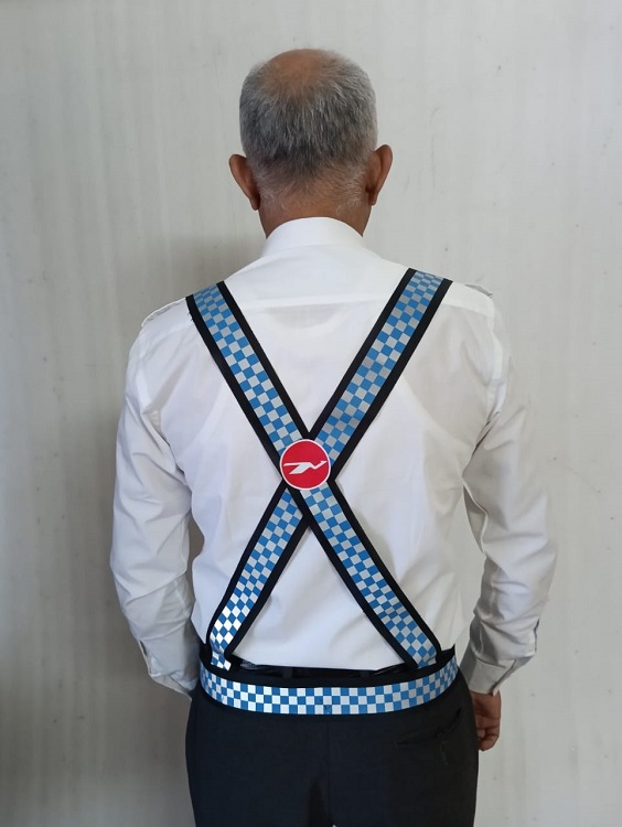 Reflects light Official Cross Apron APR004