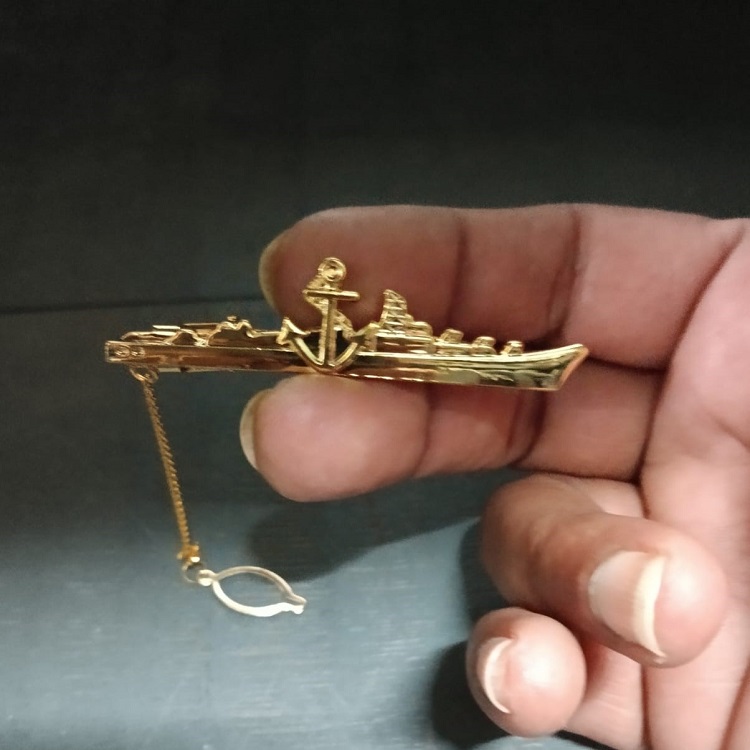 Tie Clip in Golden color Better Quality Metal with box T001