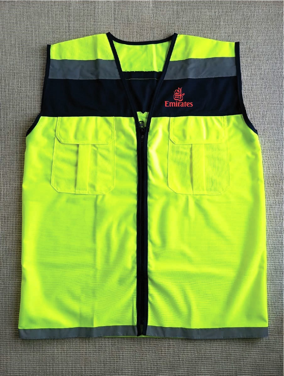Emirates Airlines Exclusive Collection Two pockets Apron VEST016