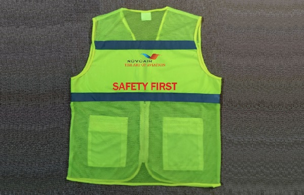Exclusive Collection Novoair Department Green Yellow Semi Net Apron Two Pockets 02 Designs APR026