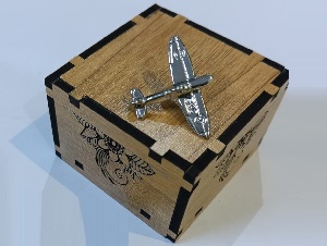 Coat pin Silver color Best Quality Metal with Box ET003
