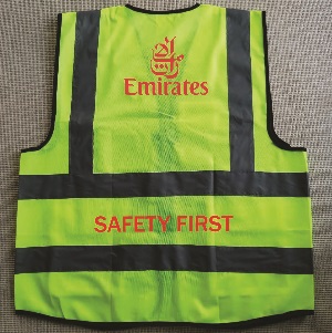 Emirates Airlines Reflects light Polyester Official Apron Four pockets VEST004